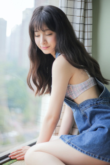 女大学生